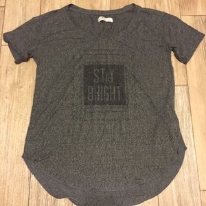 SOLD🚫🚫🚫Hollister shirt